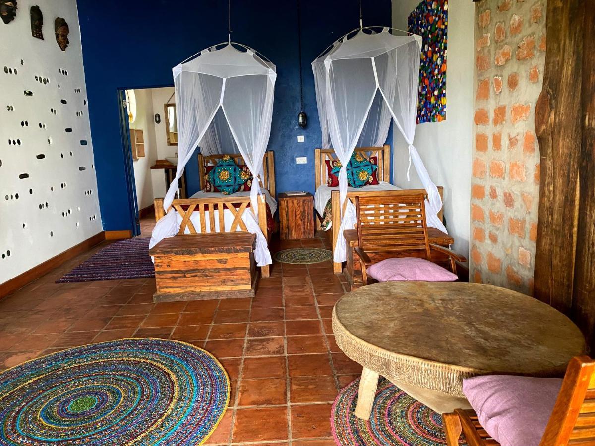 Chameleon Hill Forest Lodge Bwindi Impenetrable Park Esterno foto