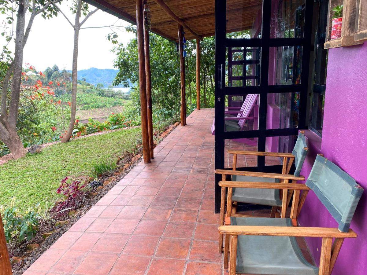 Chameleon Hill Forest Lodge Bwindi Impenetrable Park Esterno foto