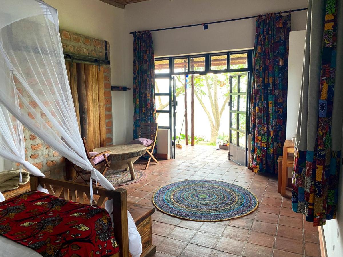 Chameleon Hill Forest Lodge Bwindi Impenetrable Park Esterno foto
