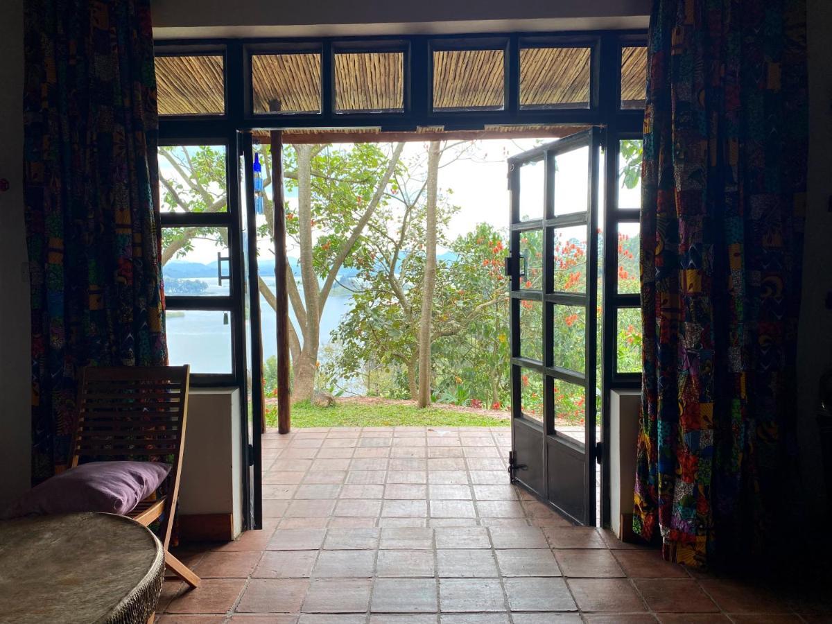 Chameleon Hill Forest Lodge Bwindi Impenetrable Park Esterno foto