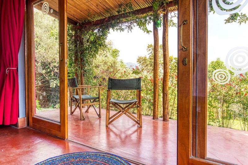 Chameleon Hill Forest Lodge Bwindi Impenetrable Park Esterno foto
